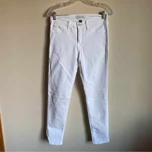 Flying Monkey White Denim Size 28